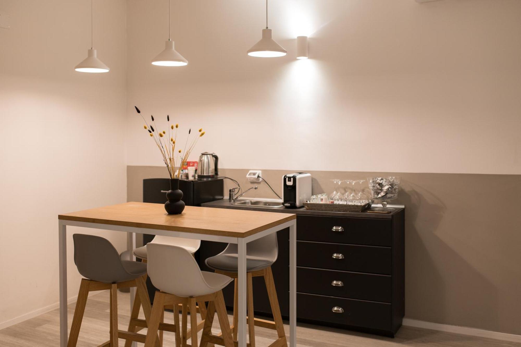 B&B Boutique Four Rooms Барі Екстер'єр фото